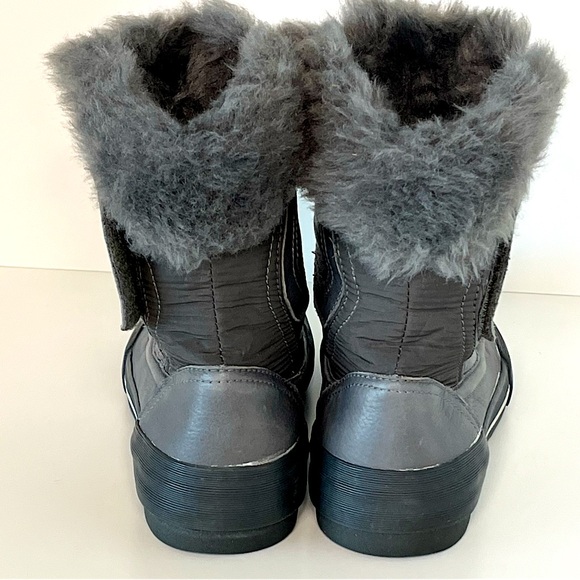 CLARKS Gilby Merilyn Waterproof Boots Leather Faux Fur Sz 7 Weatherproof Winter - Picture 3 of 10